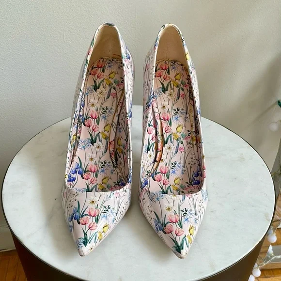 ALDO FLOWER PRINT LIGHT PINK PUMPS, 7.5 - Picture 2 of 6
